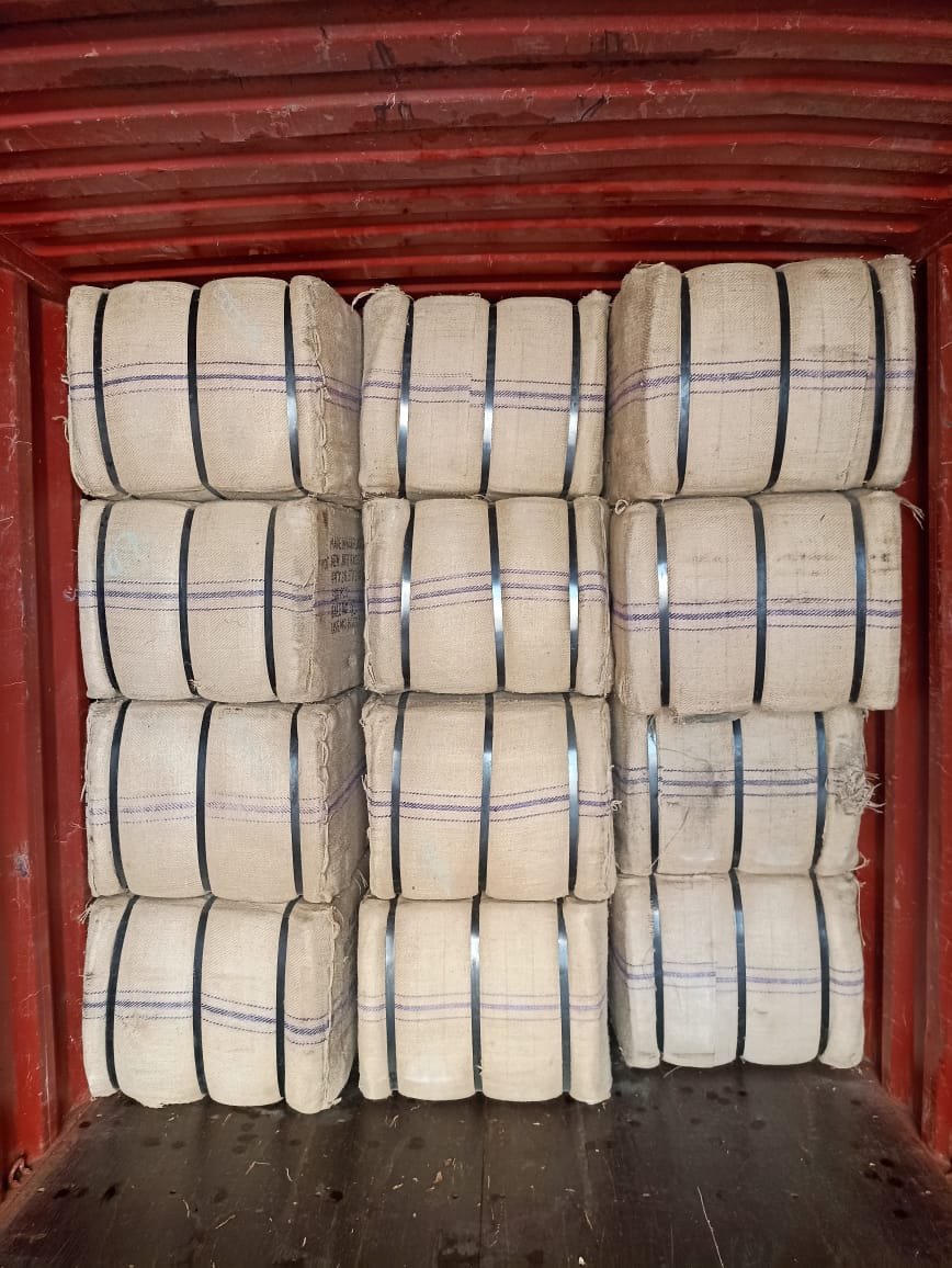 High-Quality Hessian Cloth Bales